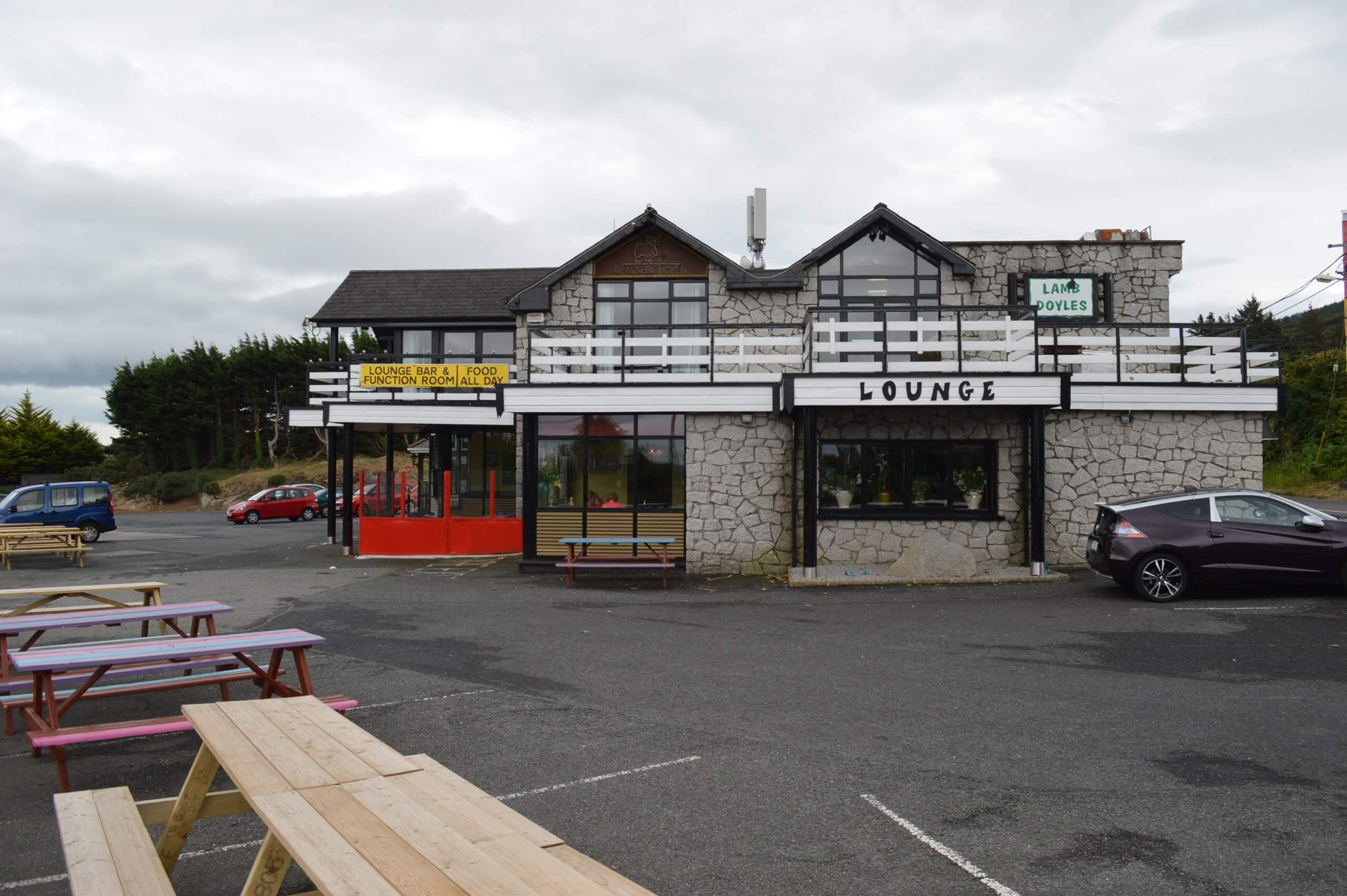 Lamb Doyles Pub Blackglen Road, Sandyford, Dublin 18 Lisney