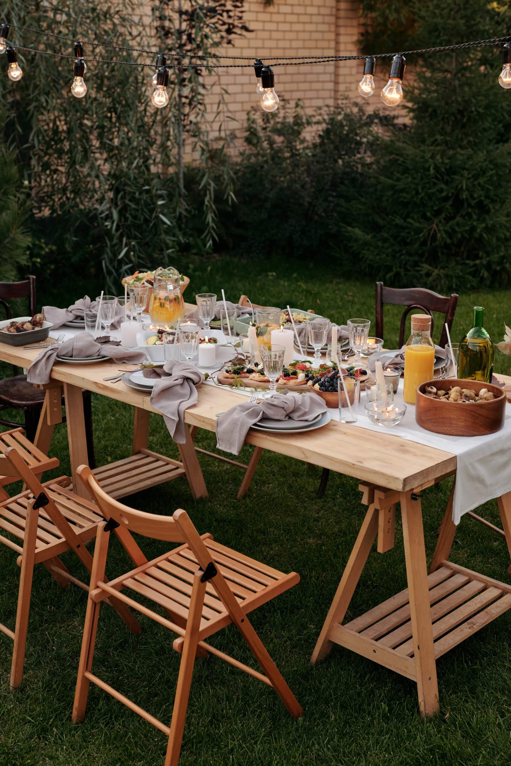 pexels-askar-abayev-5638639 summer garden al fresco dining
